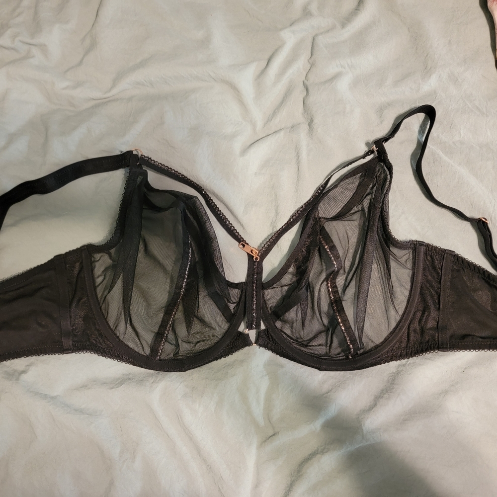 Curvy Kate Scantilly Unzipped Plunge Bra